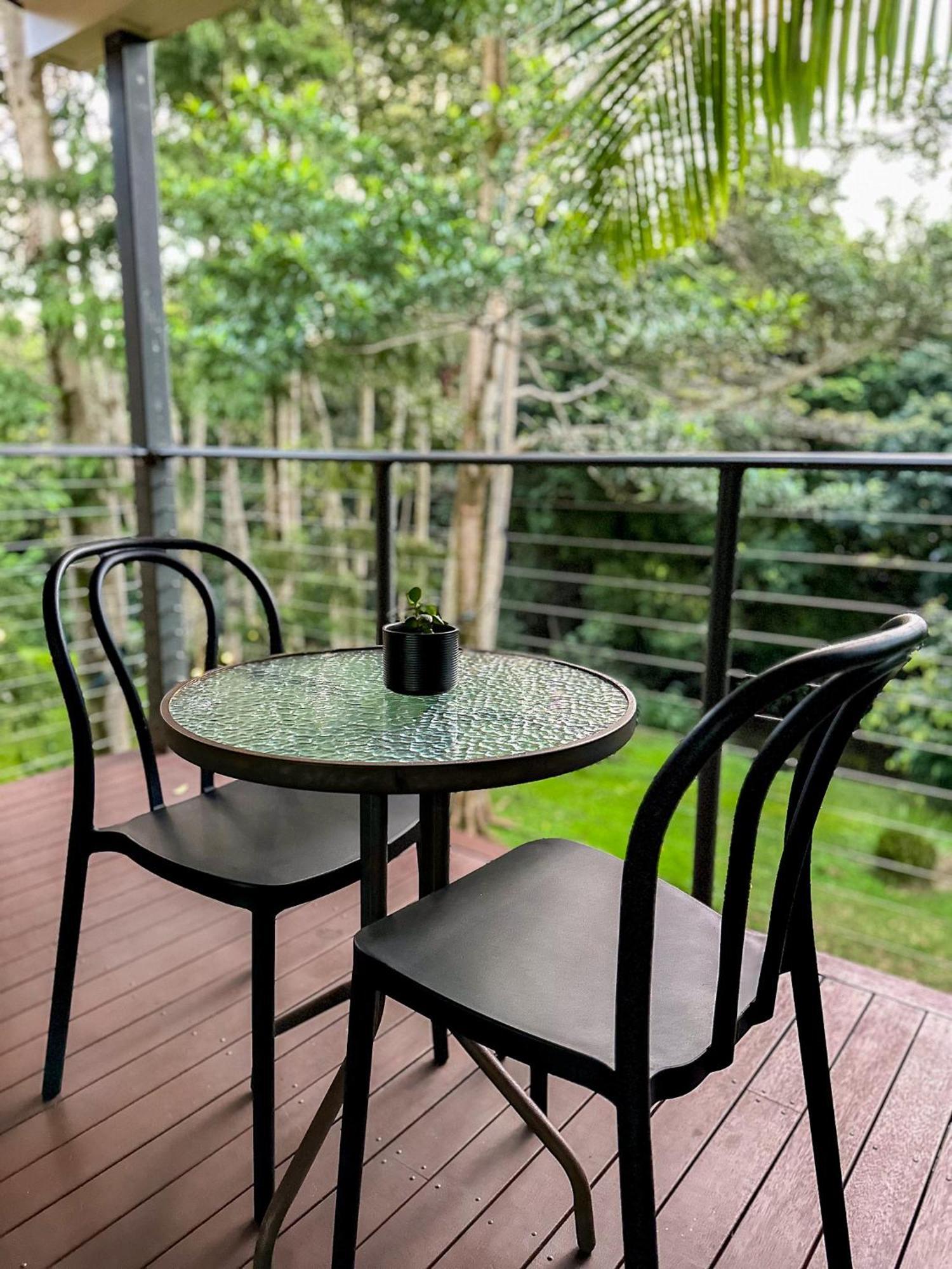 Tranquil Getaways On Obi Maleny Hotel Luaran gambar