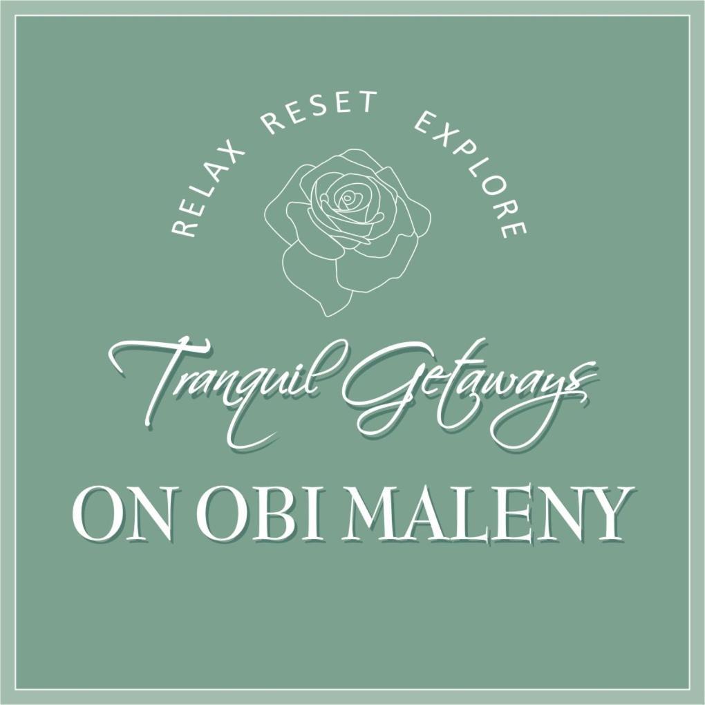 Tranquil Getaways On Obi Maleny Hotel Bilik gambar
